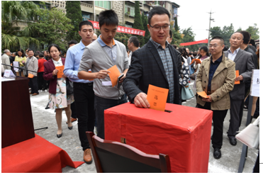 廣漢市第十八屆人民代表大會選舉 ——川交路橋選區選舉大會順利召開